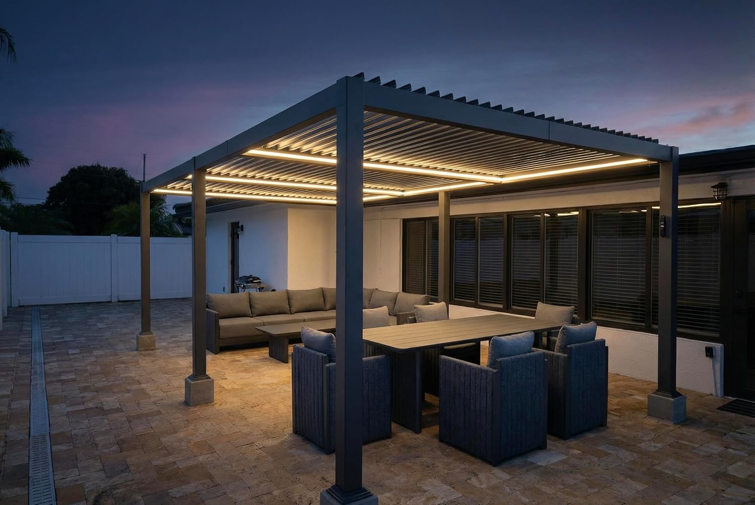 bleujardin - pergola bioclimatique - 3,5x6,35m - lames LED alu gris