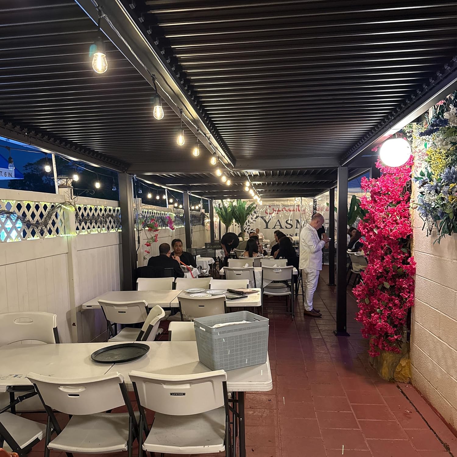 bleujardin - Pergola bioclimatique 4x3,3m - alu, lames orientables, 13,2m²