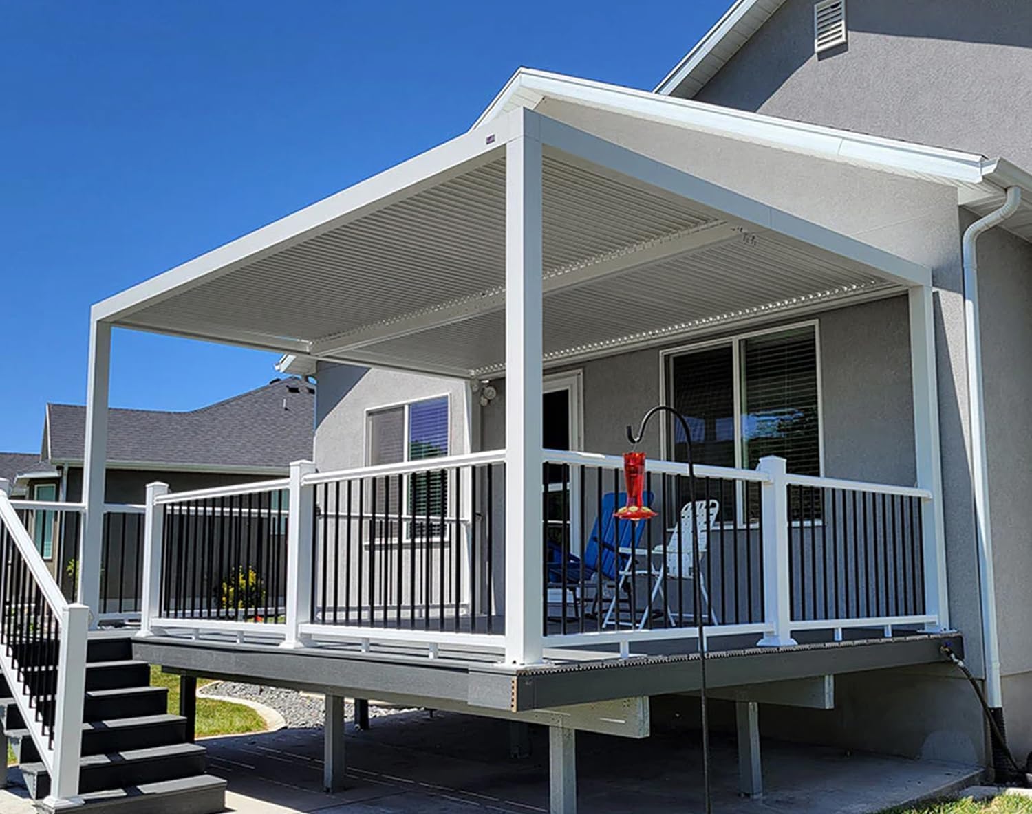 bleujardin - Pergola Bioclimatique - 4,24x3m - Aluminium, lames orientables, blanc