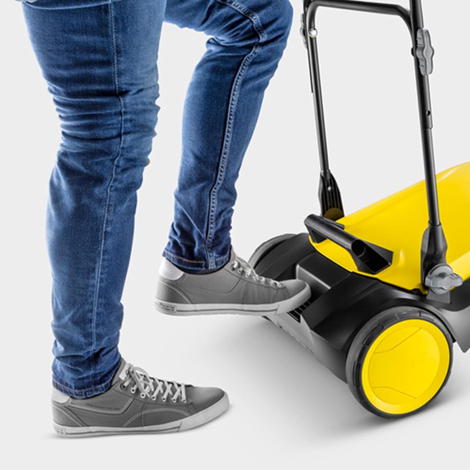 bleujardin - S 4 balai mécanique, 68cm, capacité 20L, noir/jaune - 1.766-360.0