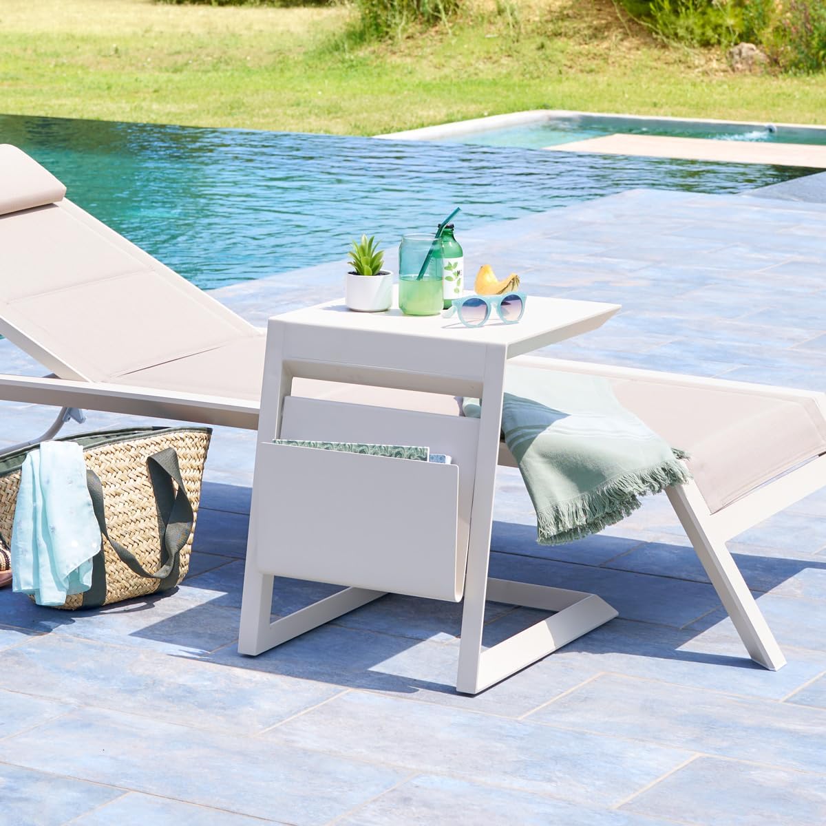 bleujardin - Allure table de jardin carrée 55x45x55cm aluminium argile