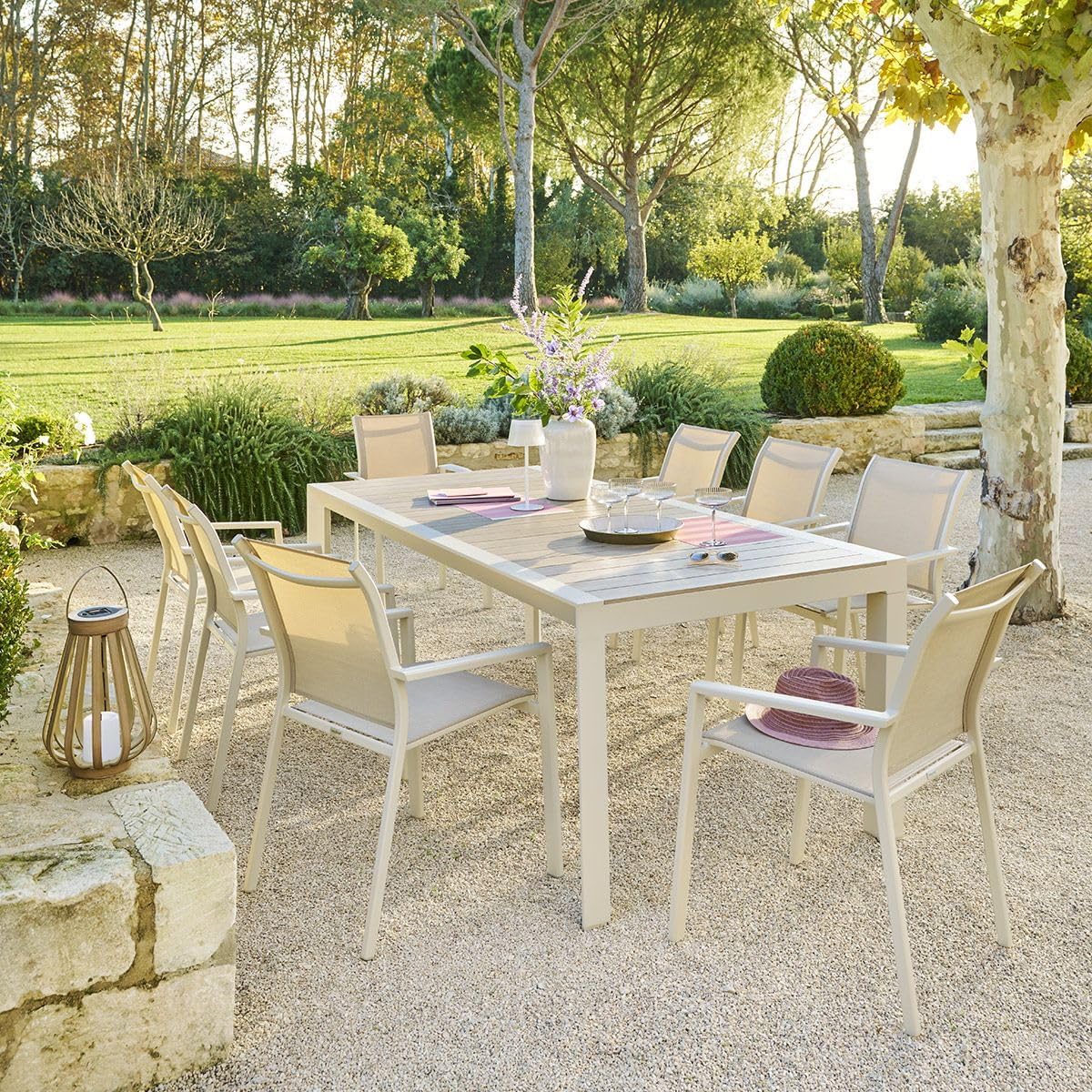 bleujardin - Table de jardin Évasion 8 places - aluminium, effet bois, lin et argile