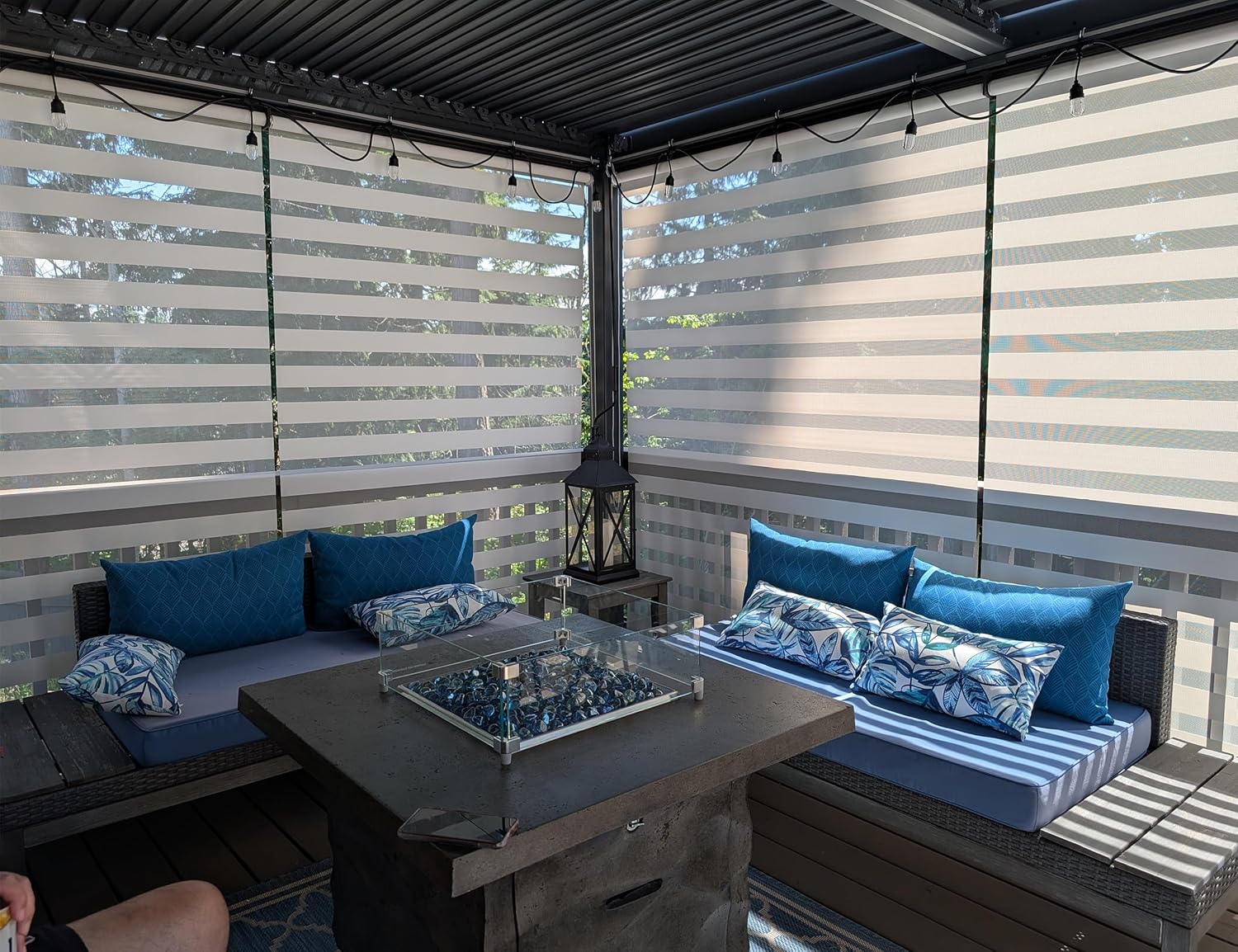 bleujardin - Pergola Bioclimatique 6x3,68m - aluminium, stores, lames orientables