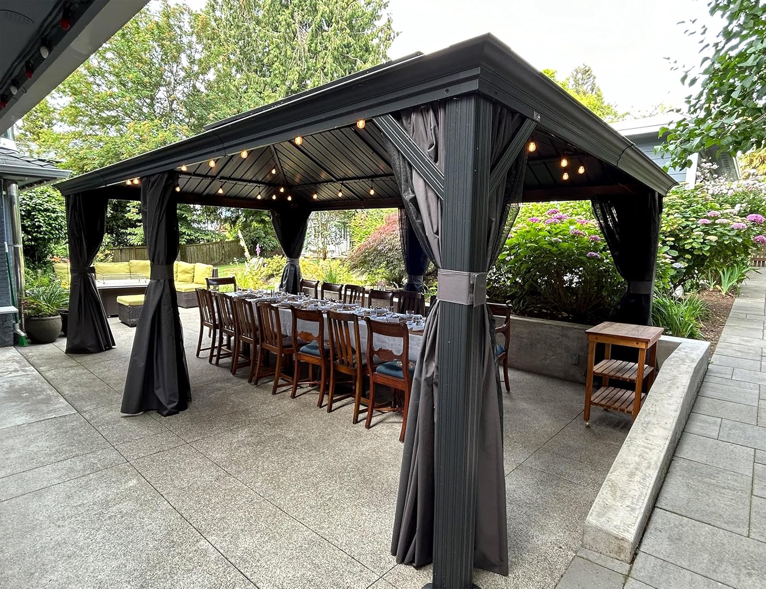 bleujardin - Pergola Série 6x4,25m - alu, leds, rideaux, gouttière