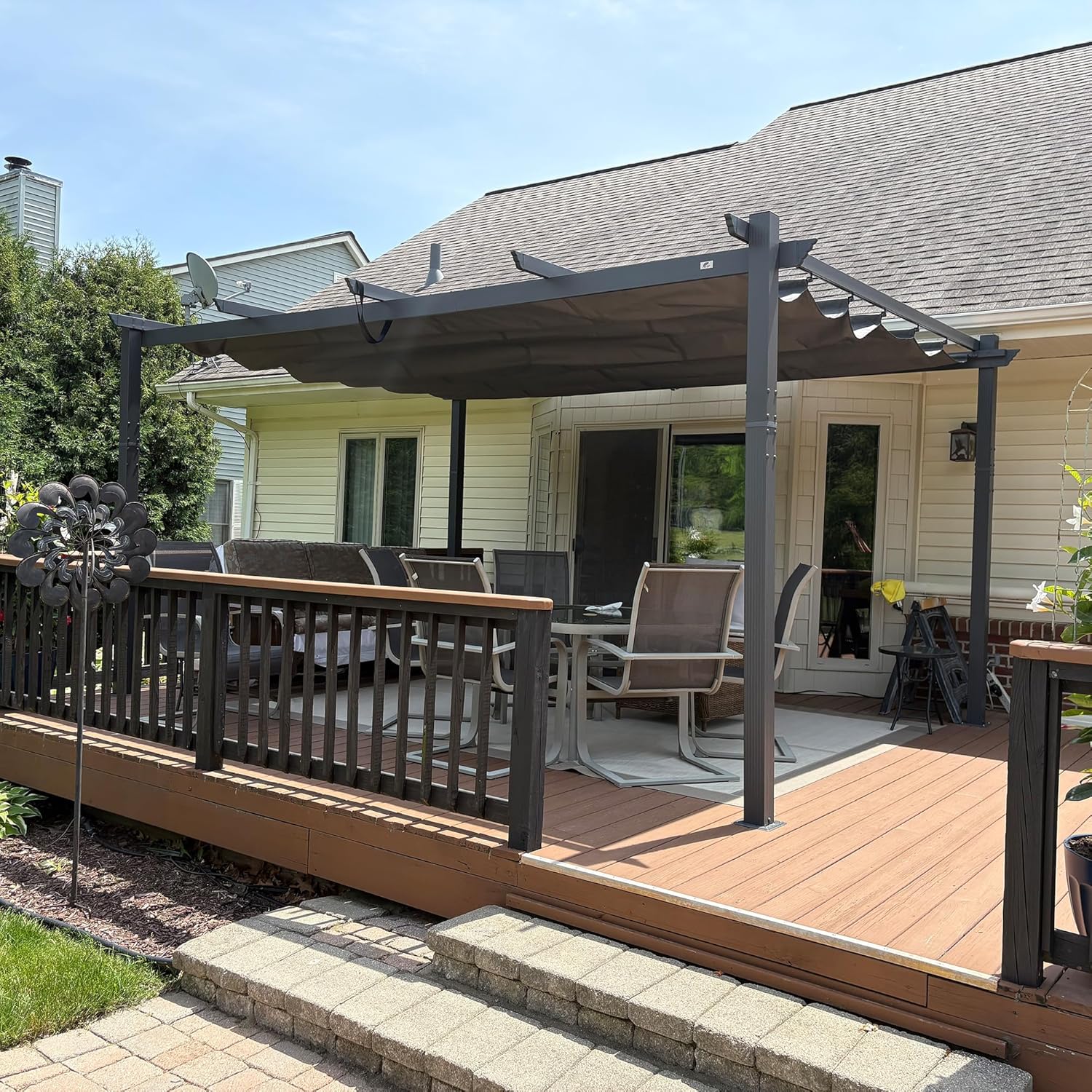 bleujardin - Pergola aluminium - 4,8x3,5m - toit coulissant, tissu teint en fil, gris