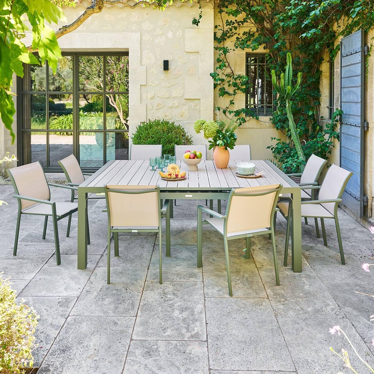 bleujardin - Evasion - table extensible 10 places - alu et effet bois