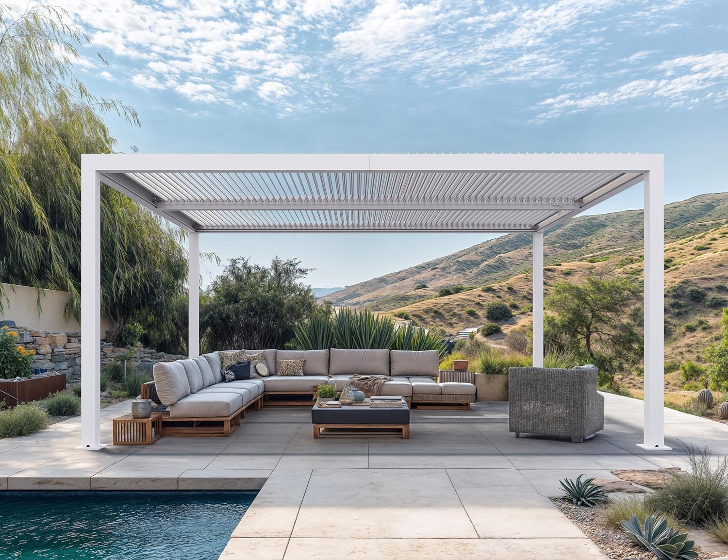 bleujardin - Pergola bioclimatique aluminium 4,6x3,3m, lames orientables, blanc